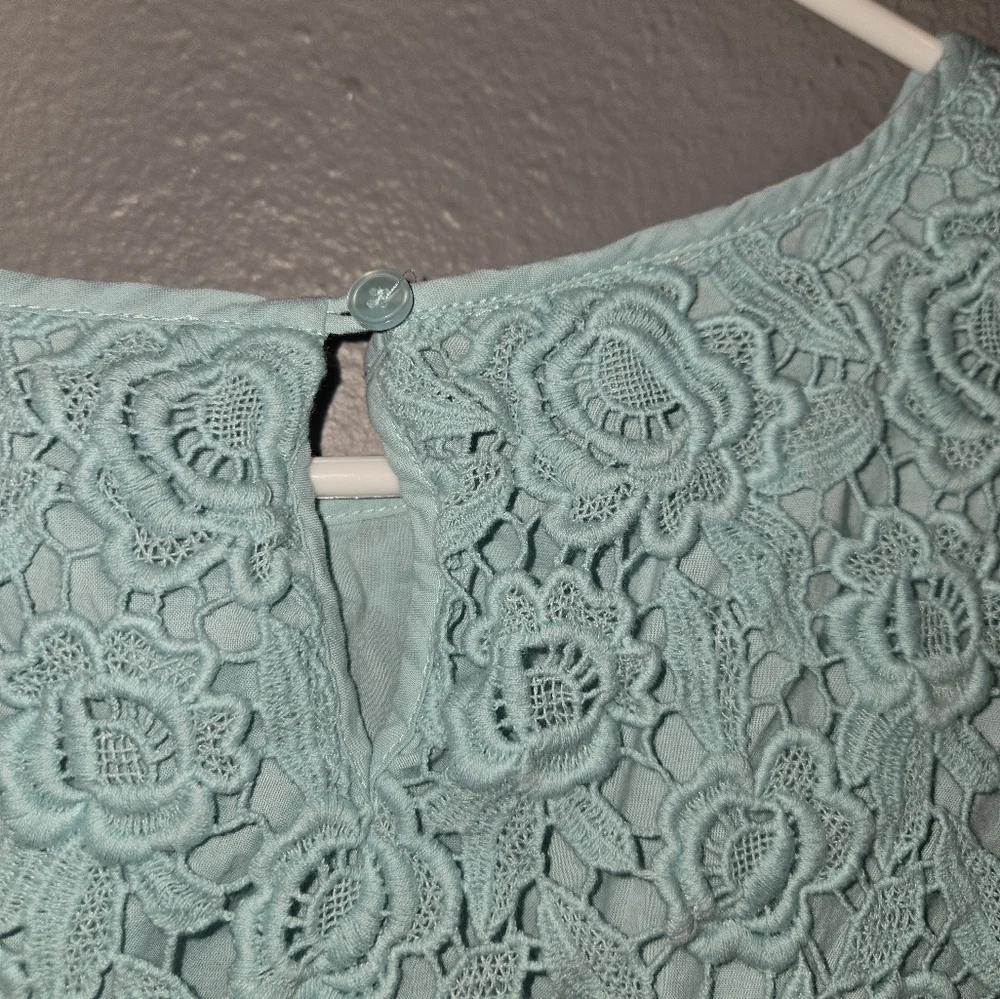 Talbots Blue Lace Top 3/4 Sleeve Size 14